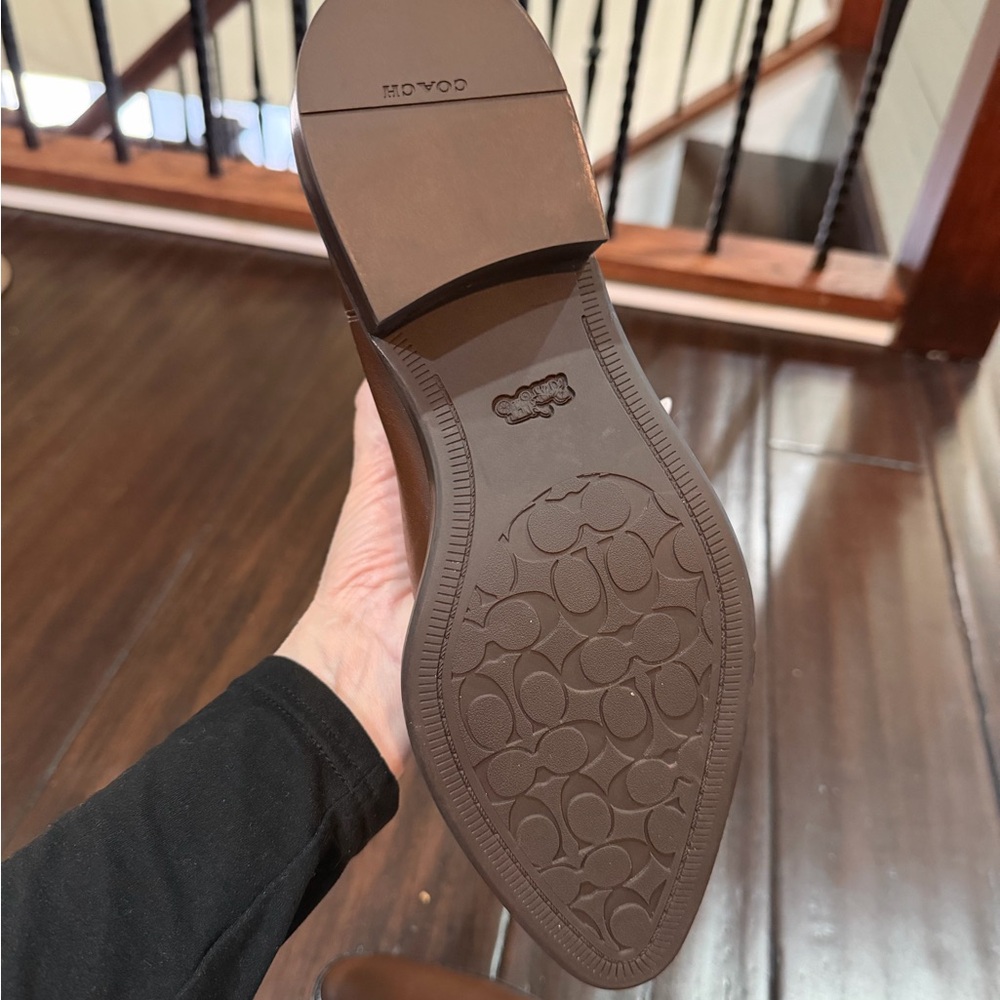 Coach Bowery leather Chelsea boots featuring a beaded chain 7.5 NEW w/o box - Picture 8 of 11